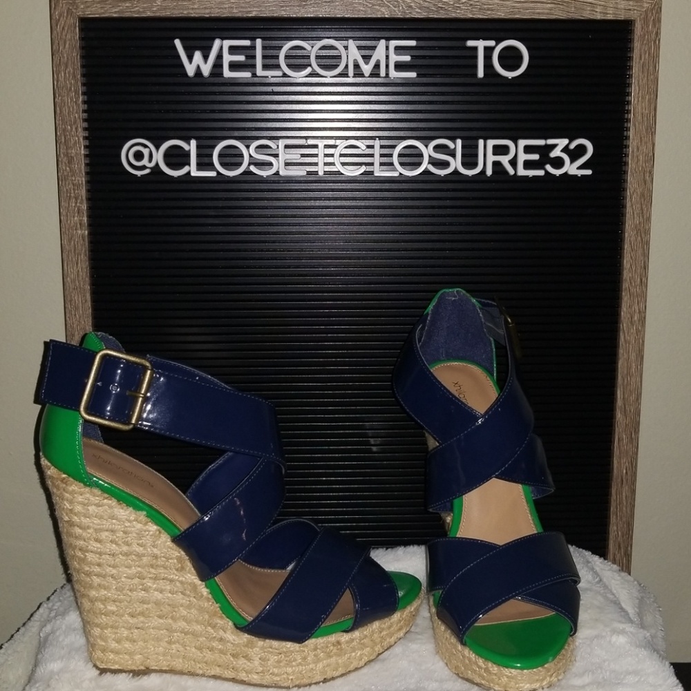 Xhilaration Wedges Navy Blue Patent Straps
